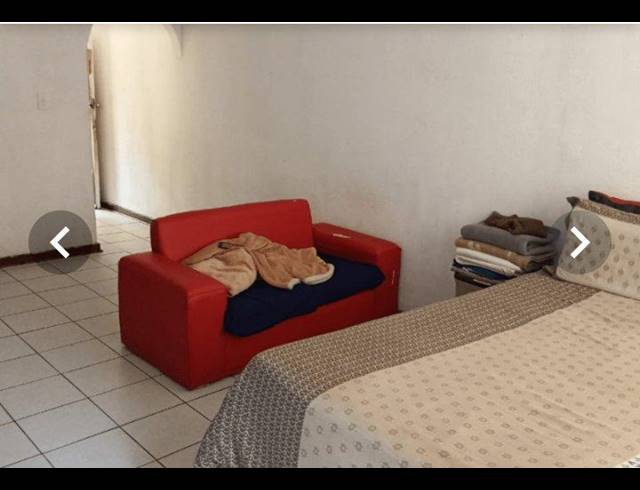 1 BEDROOM APARTMENT FOR SALE IN WINDSOR WEST